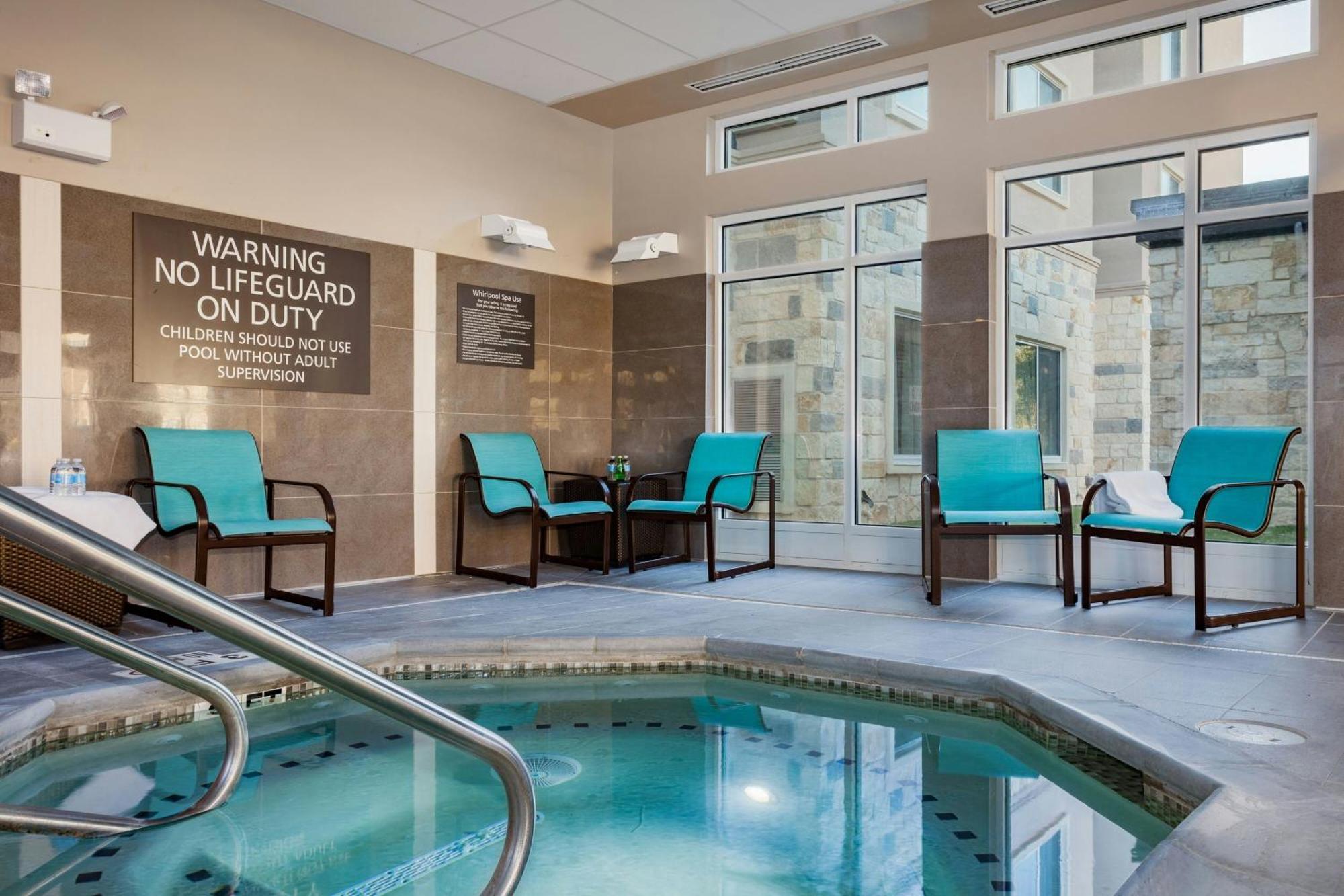 Residence Inn By Marriott Austin Lake Austin/River Place Four Points Екстер'єр фото
